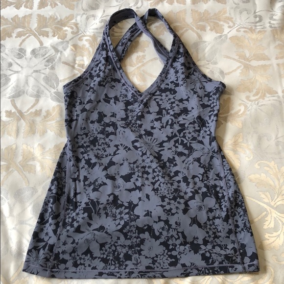 lululemon athletica Tops - Lulu lemon athletic top lululemon athletica Tops - Lulu lemon athletic top